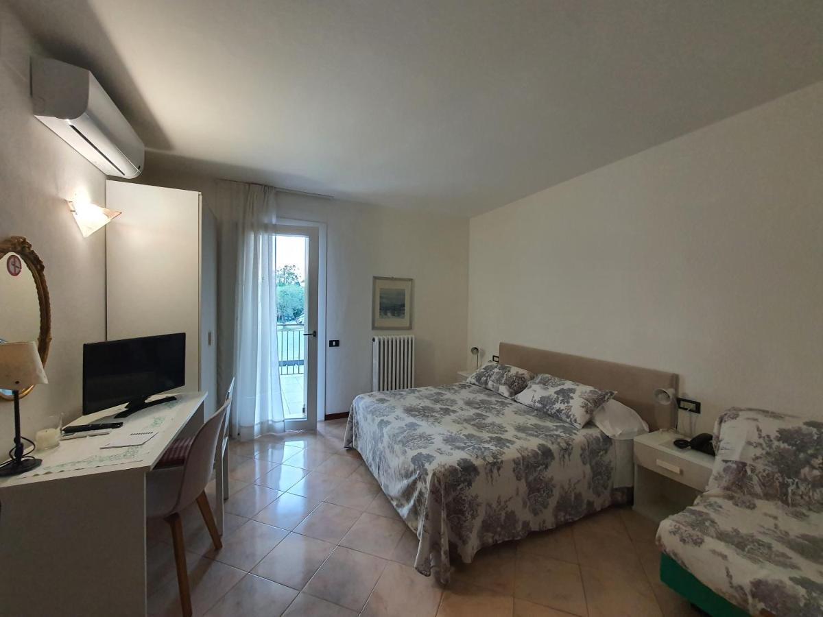 Albergo Campagnola ラツィーゼ エクステリア 写真